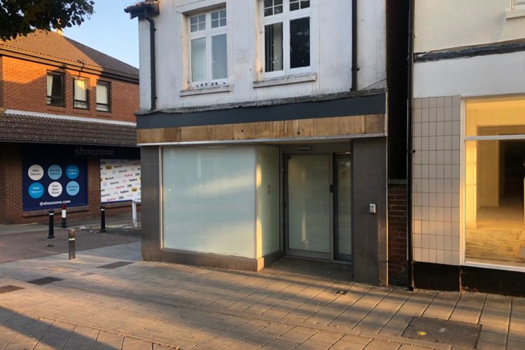 Retail premises to let near me Southampton