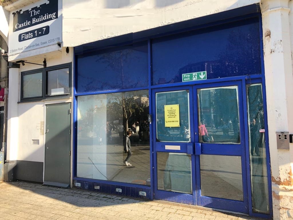 ClactononSea Retail Shop Blue Alpine