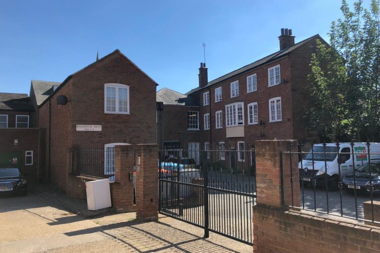 freehold office investment with development opportunity, residential conversion, Leighton Buzzard, Bedfordshire
