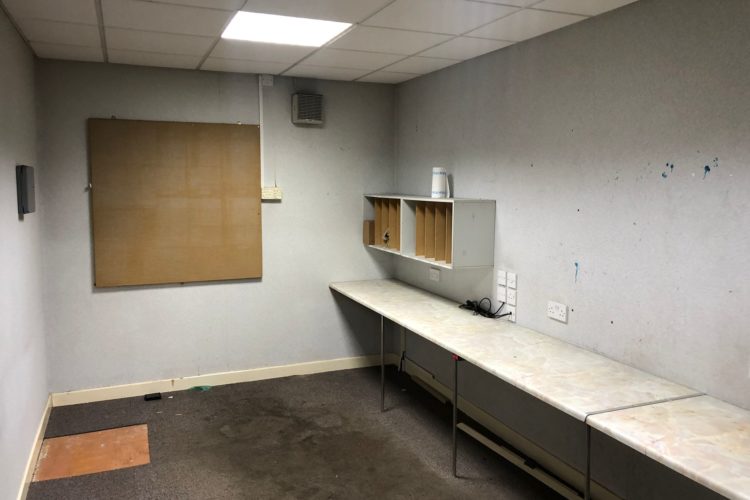 retail premises to let near me Accrington