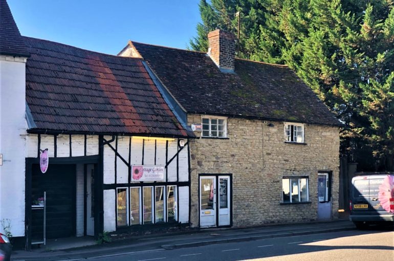 freehold retail investment near me Kempston, Bedford
