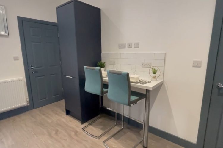freehold 4 bed residential hmo investment near me newcastle under lyme, stoke on trent